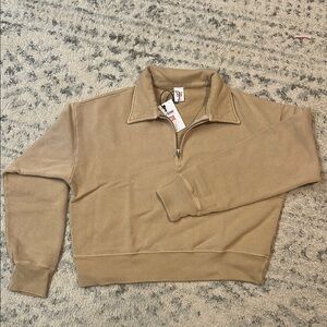 NWT // RE/DONE HANES Tan Zip Up Cropped Sweater with Collared Neckline